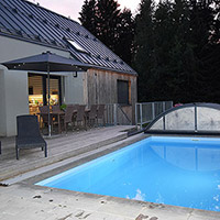 Apartmán A8 Green Stone Lipno s vlastním bazénem v létě a vlastní venkovní vířivkou v zimě